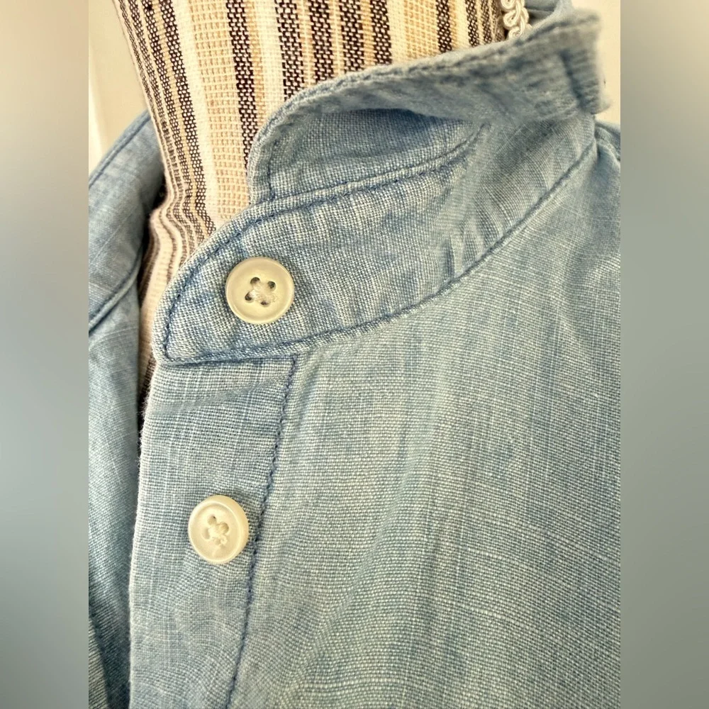 J.Crew Chambray Shirt XS Light Wash Button Down Cotton Denim Top - Picture 7 of 10